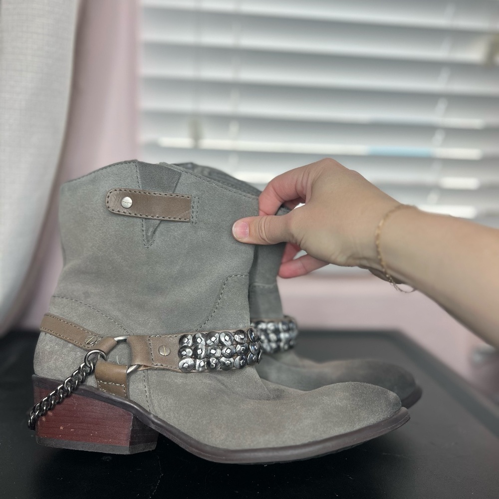 Gianni Bini Boots
